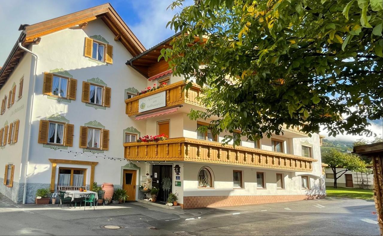 Der Ballhaushof Prutz Kültér fotó